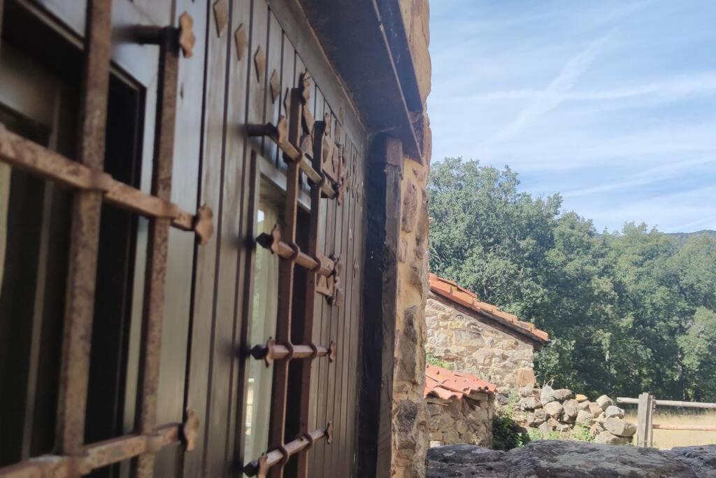 Casa Con Encanto Lagunanegra Y Urbion ビヌエサ エクステリア 写真