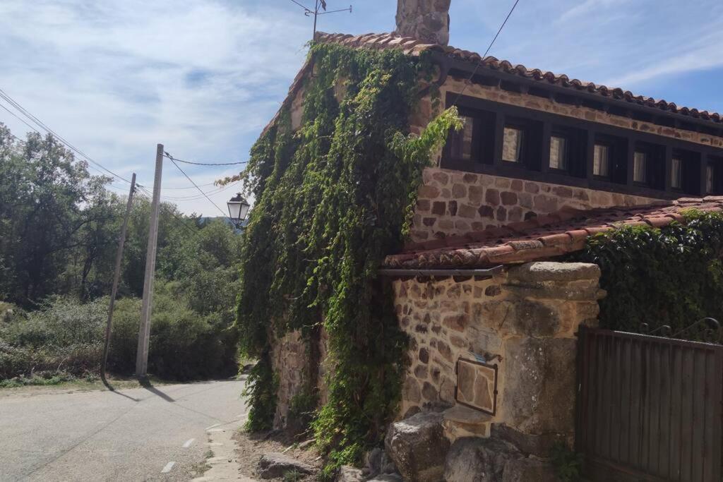 Casa Con Encanto Lagunanegra Y Urbion ビヌエサ エクステリア 写真