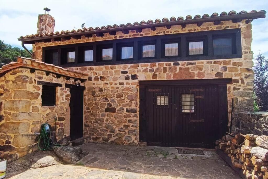 Casa Con Encanto Lagunanegra Y Urbion ビヌエサ エクステリア 写真